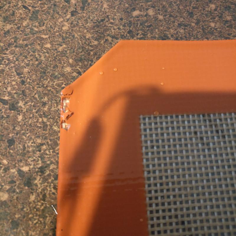 Border peeling within the first three months of use