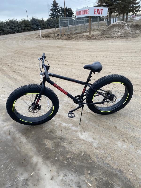 Schwinn fat clearance bike