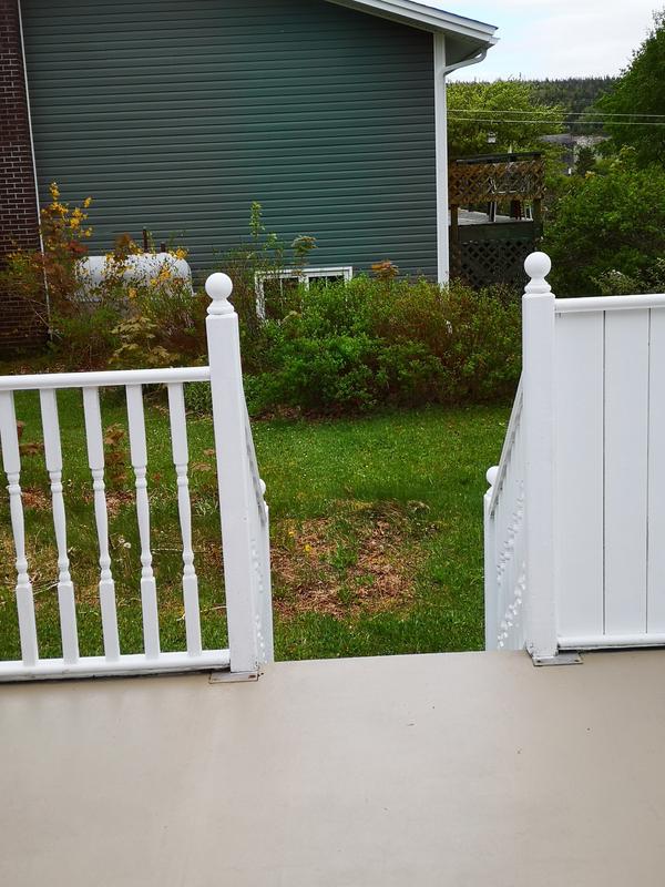 Privacy Fencing to the right!!!!