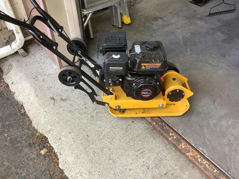 Diesel plate deals compactor for sale