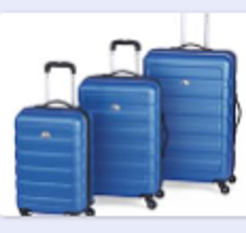 Outbound 3-Piece Luggage Set. Hardside