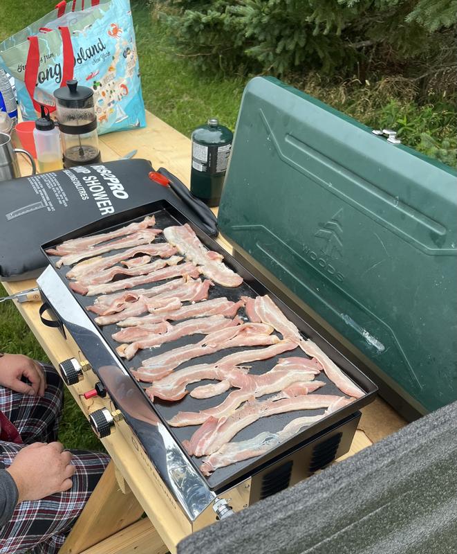 25 minutes of trying to cook bacon..