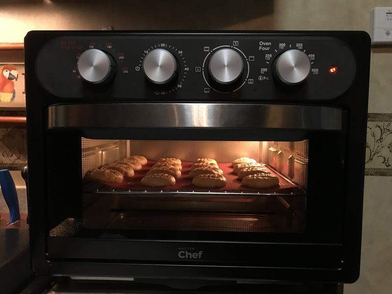 MASTER Chef AirFryer Toaster Oven w/ 5 Functions, Black Canadian Tire