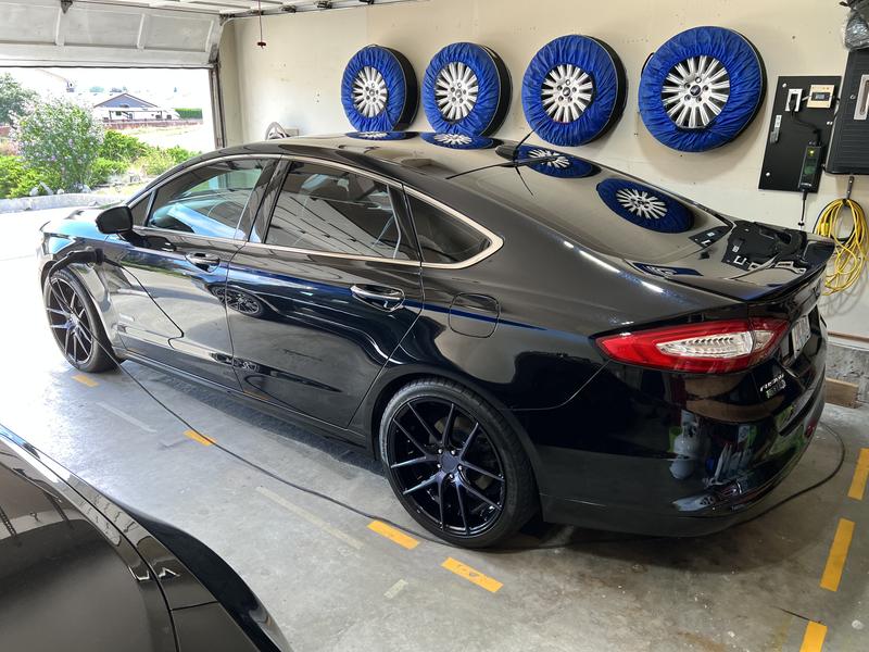 Car now polished, highly reflective even in garage