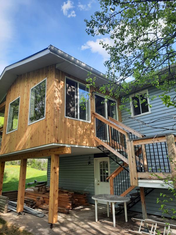 The cedar siding I installed using the 2 insh finishing nails .