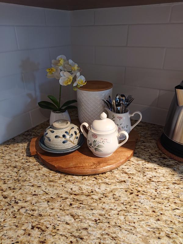 Swivels very smoothly