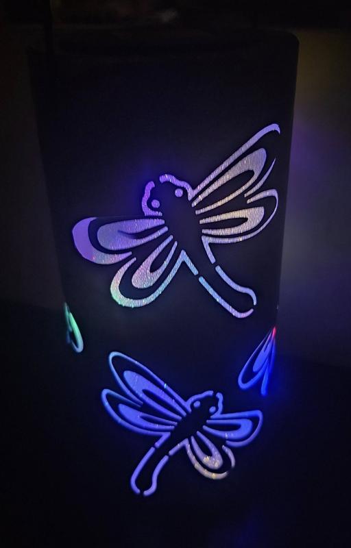 Dragonfly solar lamp