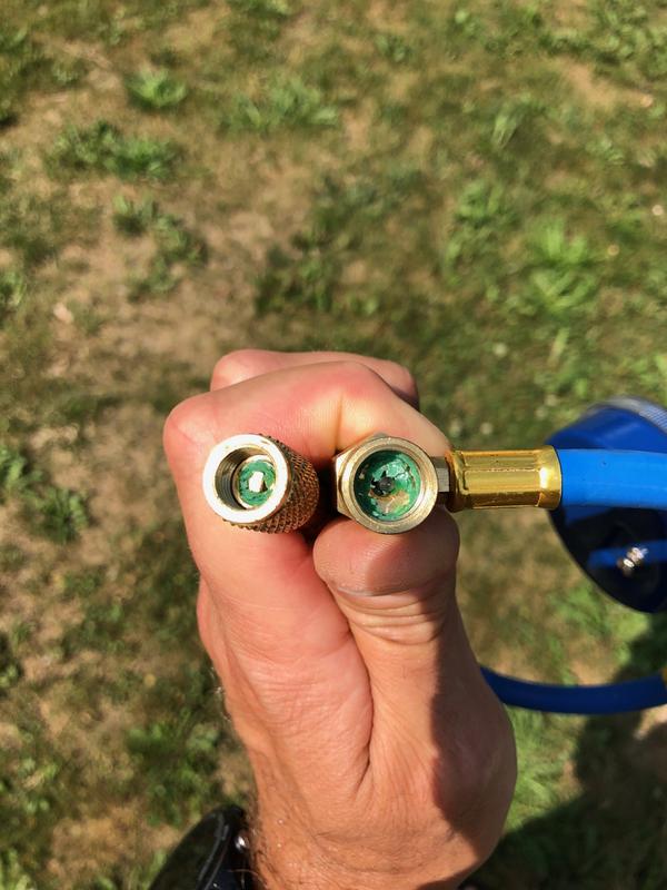 disintegrating seals