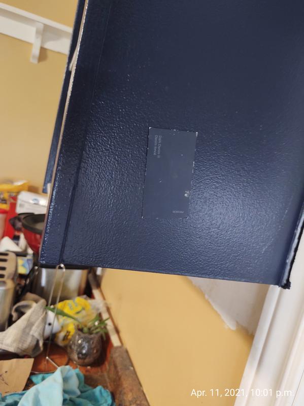 This is the same sample card after a second coat.. The colour is the desired color, but needed 2 coats (contrary to advertised)..
But to be fair, the same paint in gray color went on in 1 coat..