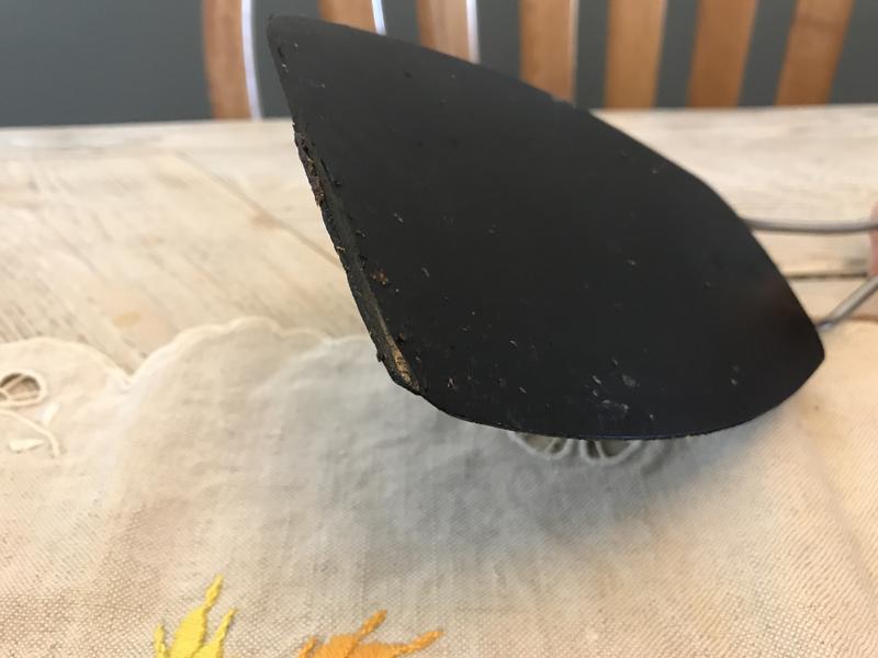 Hazardous melted plastic utensil by Tfal