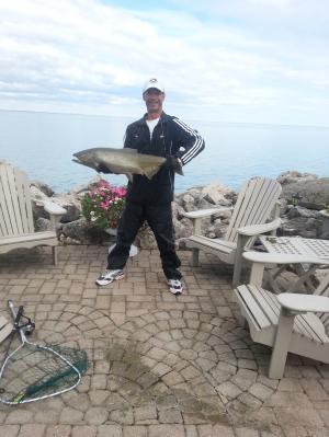 nice chinook on this rod and reel