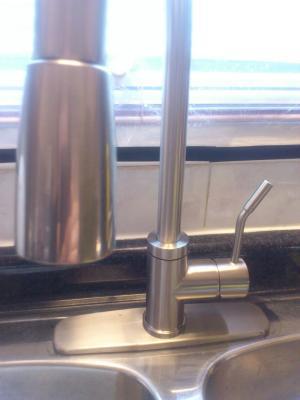 nozzle can be easily unscrewed and replaced under warranty if necessary