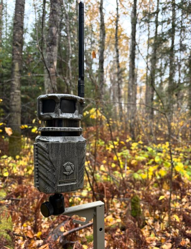 REVOLVER 360 Set up on mounting pole