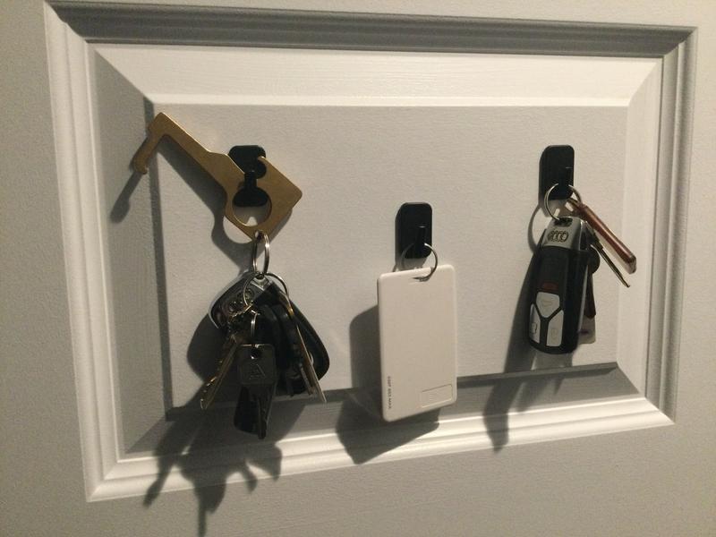 Primary keys in front closet