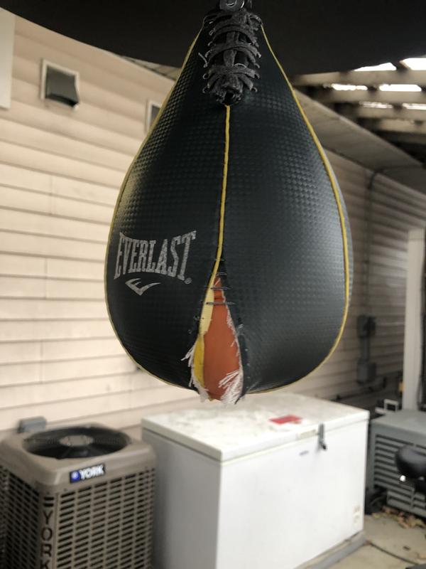 Everlast Everhide Speed Bag for Boxing, Black, 6-in