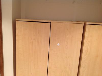 Lean doors