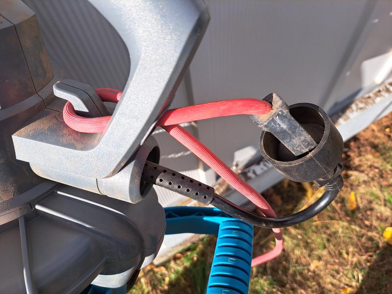 Use the provided extension cord clip to keep connection solid.