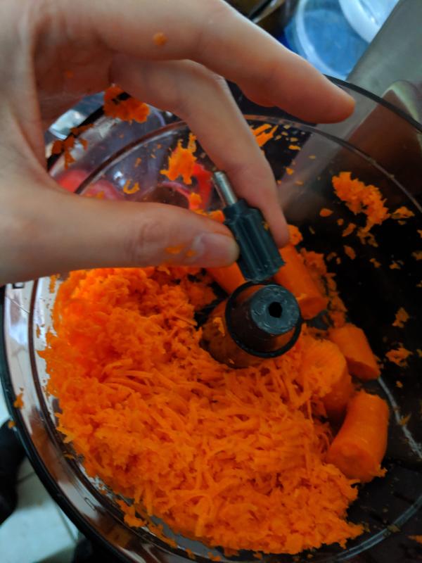 Broke while shredding with the disc.