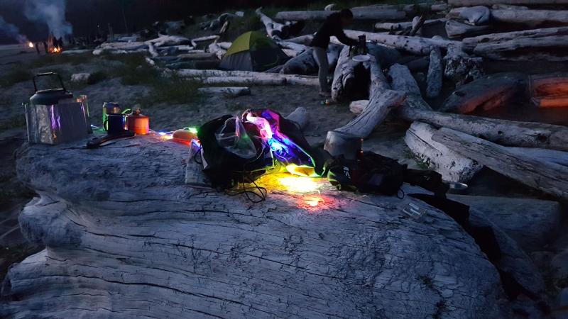 Sorry, no photo of the actual product but here i am boiling the water for my yummy filling meal.