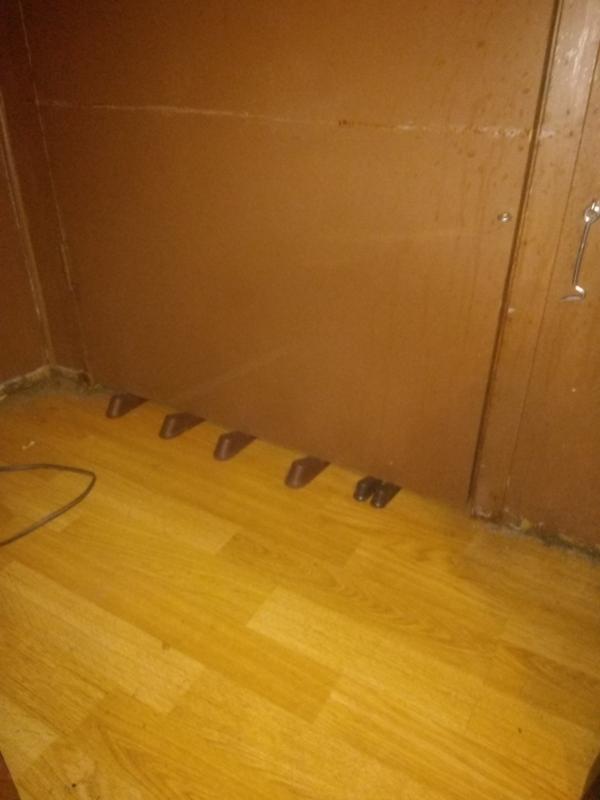 The hook works great but the door wedges are waste of time.