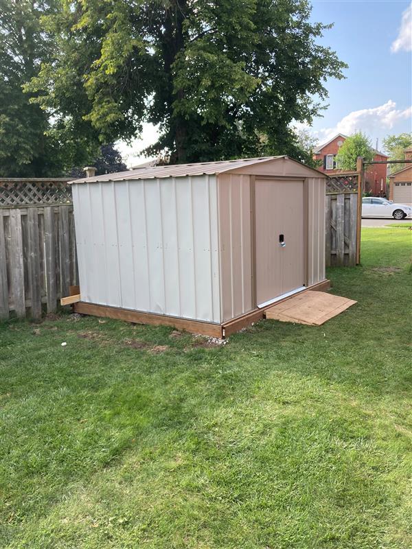 Hard to build because of poor diagrams.