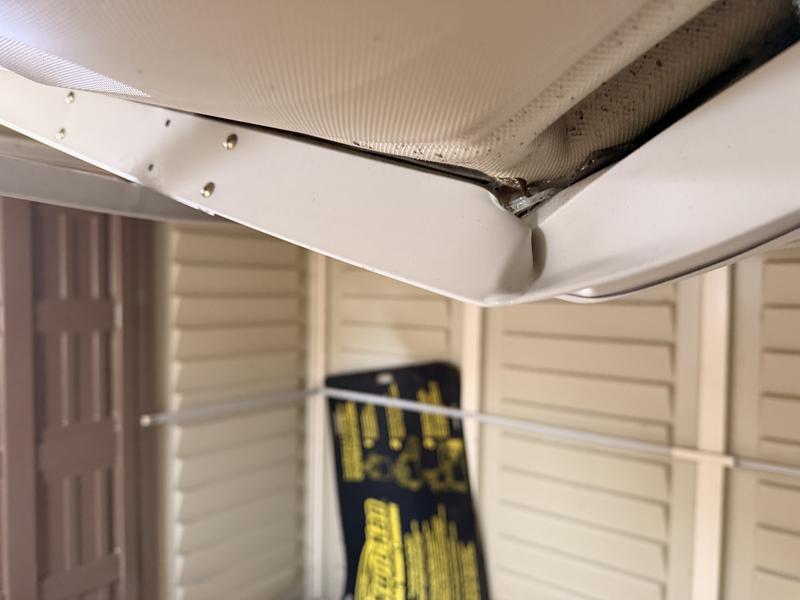 Metal roof frame