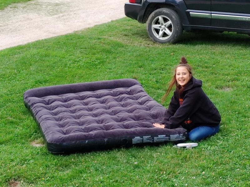 pumping it up, can use cpr stylebor by foot