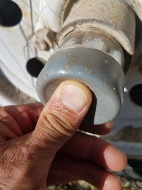 Small cracks appearing after one trip