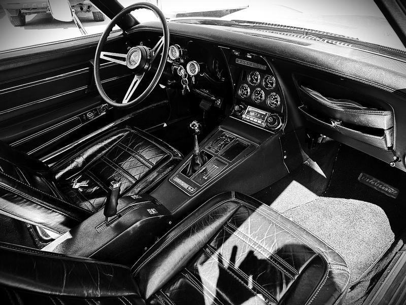 LS6 425 horsepower Stingray Corvette!