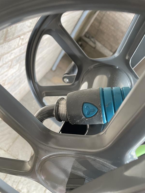 The grip on the hose is too big to fit the angle that the attachment in the reel is on.
