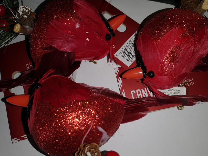 Not same as the picture on website