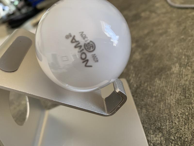 Burnt out light bulb