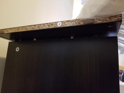 No hole and cannot tighten