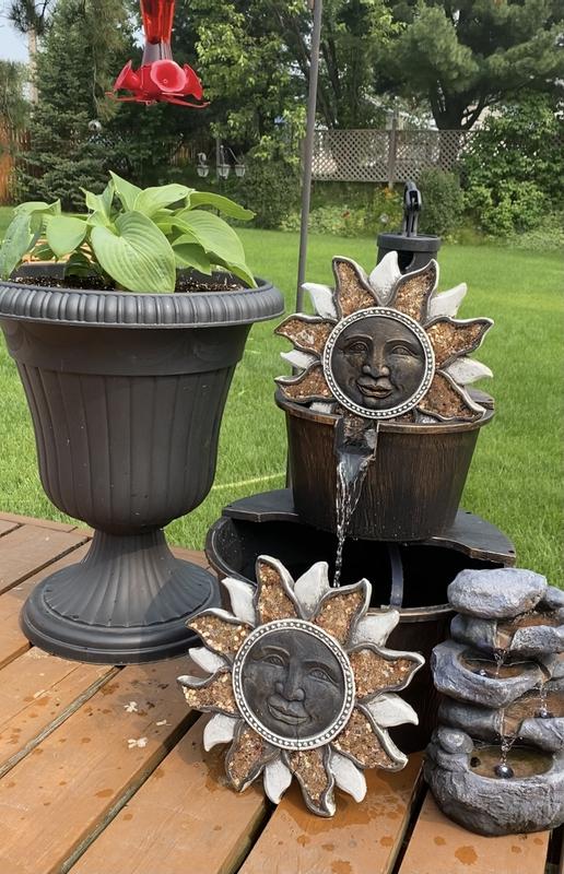 Love it, getting some coloured stones for inside