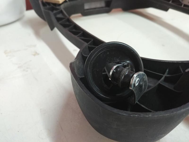 The plastic is so thin it just snaps off.