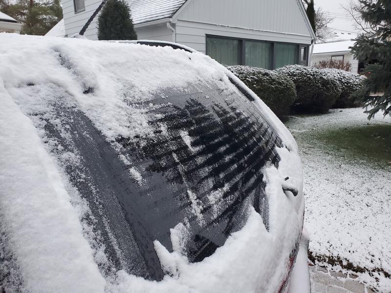 Rear defrost works again thanks to the Permatex kit and 20 minutes of time :)