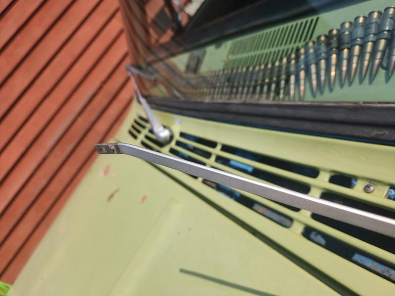 Doesn't work on this type of wiper arm