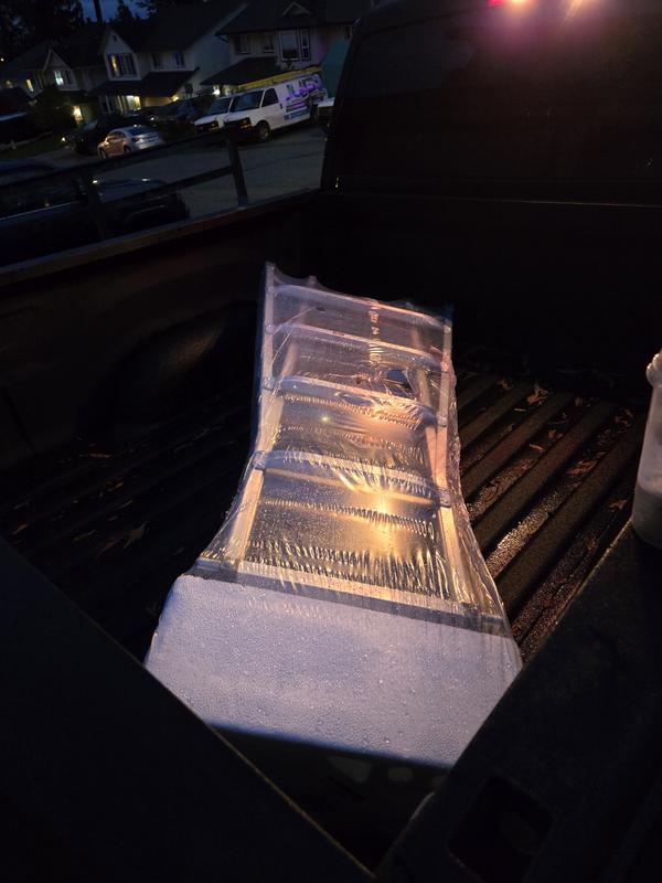 Fits into shortbox truck