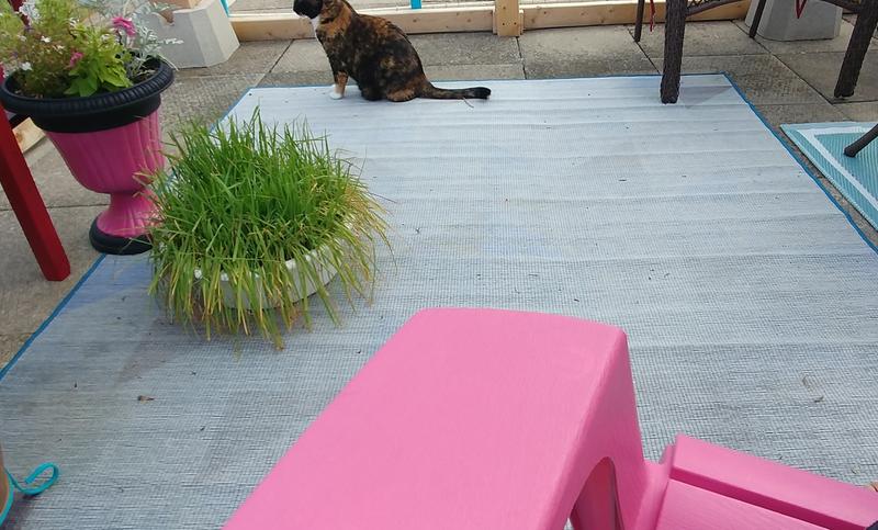 Completely faded and fibres coming off