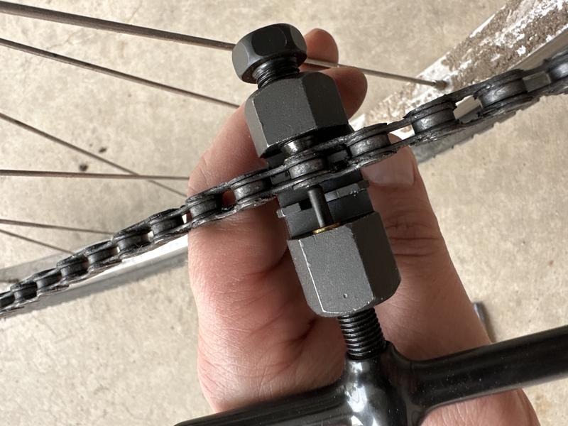 Top view of guide for pin push