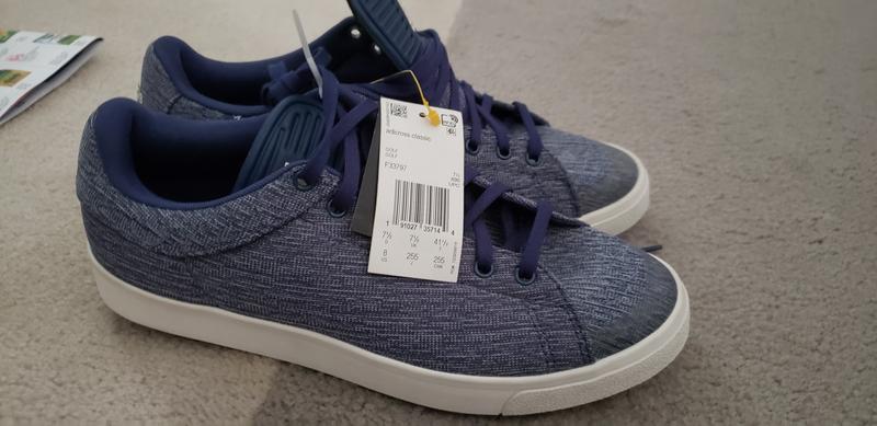 Shoes that match the product number