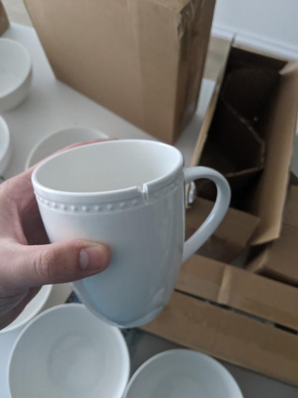 Discovered a broken mug while unpacking