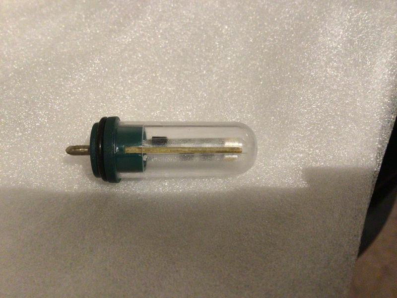 Bulb showing 2 LEDs side-on the circuit board
