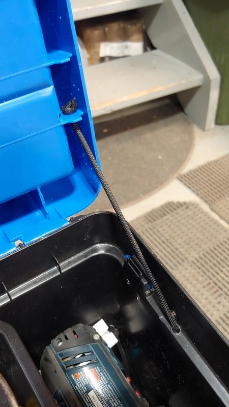 Note the connection points.  Make the body hole tight and the lid on a little larger to encourage sliding on the lid side.