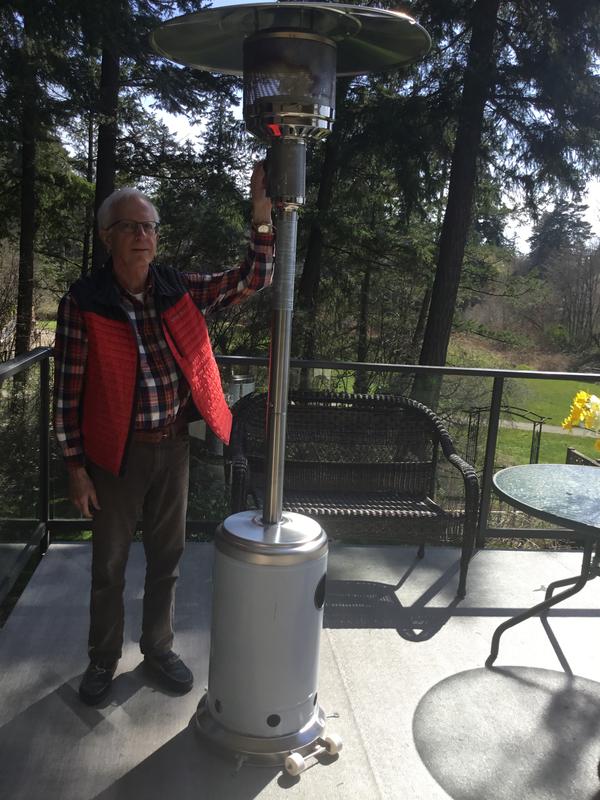 Shows painted base, not stainless as advertised.