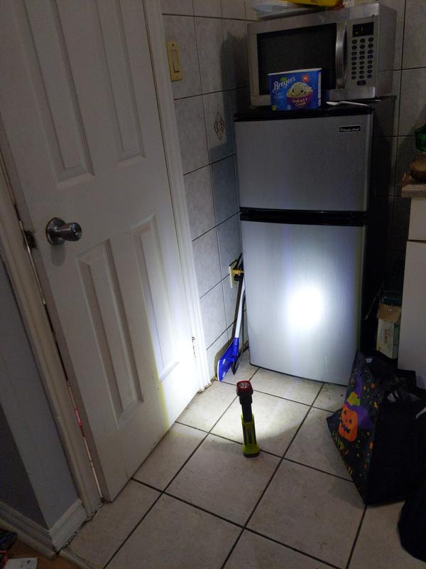 Makes lit rooms even brighter