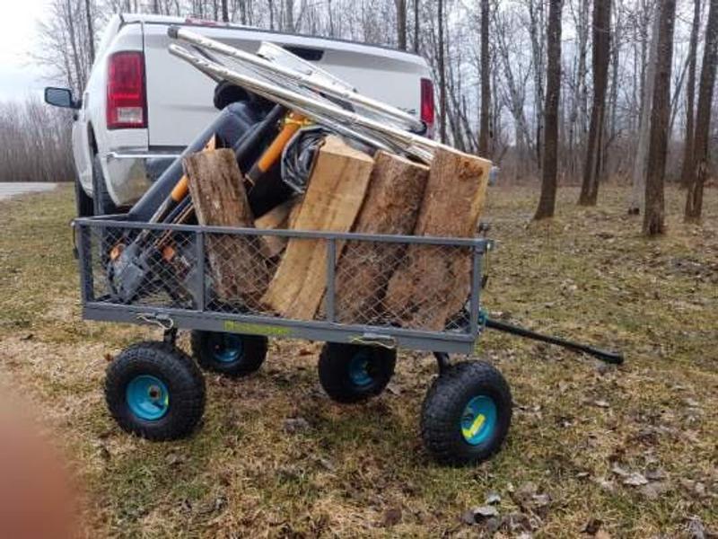 Excellent height for the bush trails.