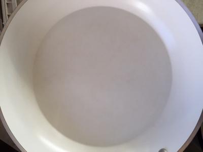 See brown spotting along sides and bottom.