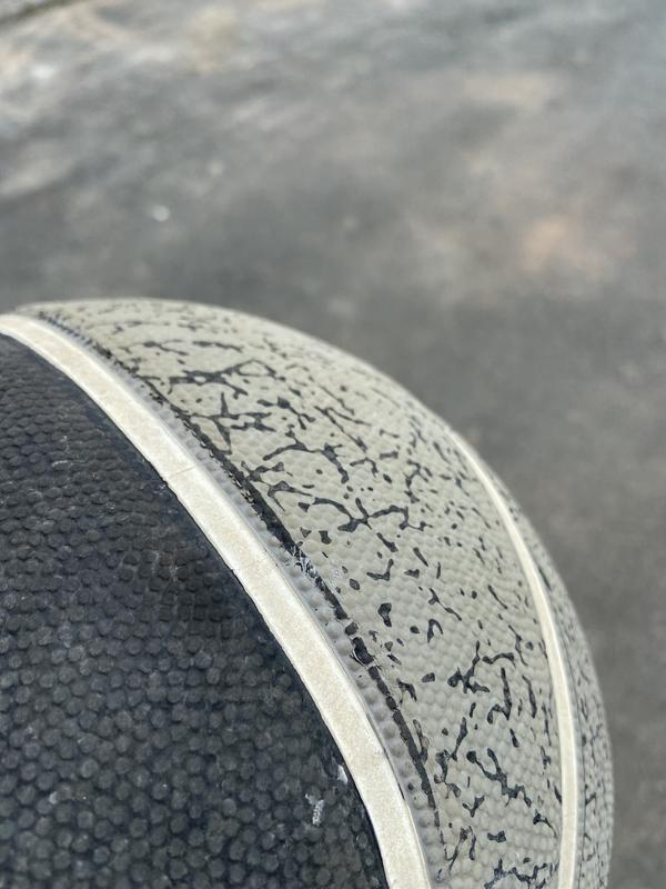 Slight peeling along the lines.