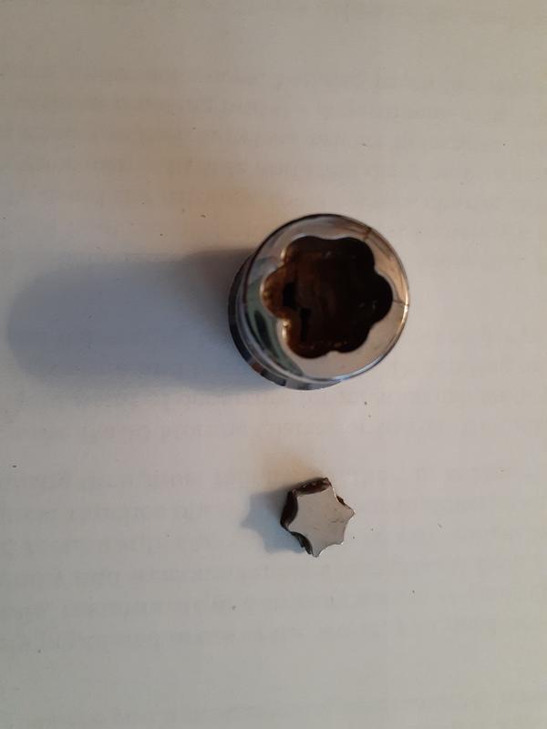 Star part rusted out from inside.